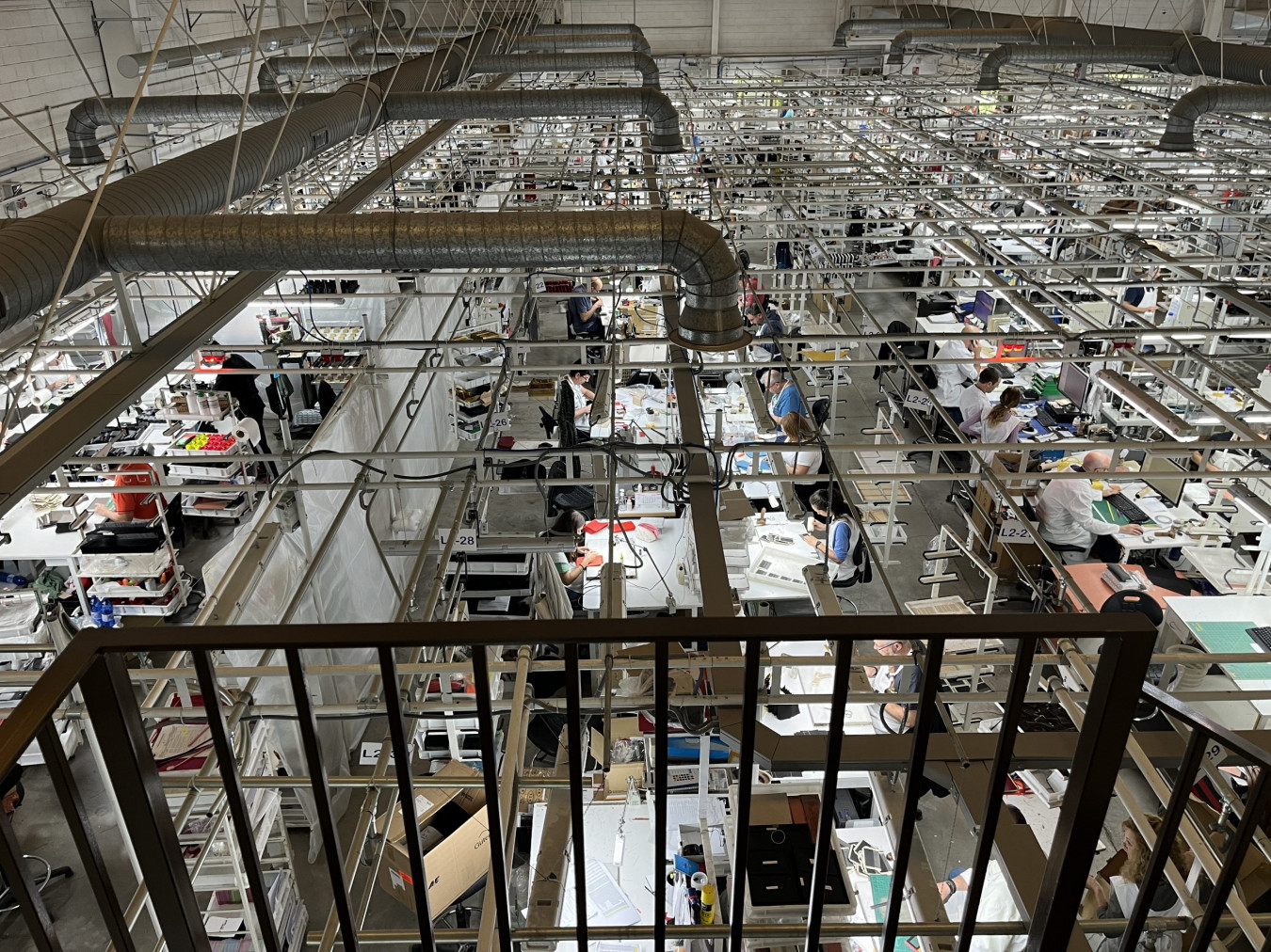 Making Of: LOEWE Flamenco Surplus Bag. 